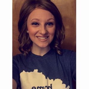 Meet your Posher, Alexis